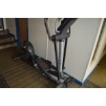 CROSS TRAINER EXERCISE MACHINE