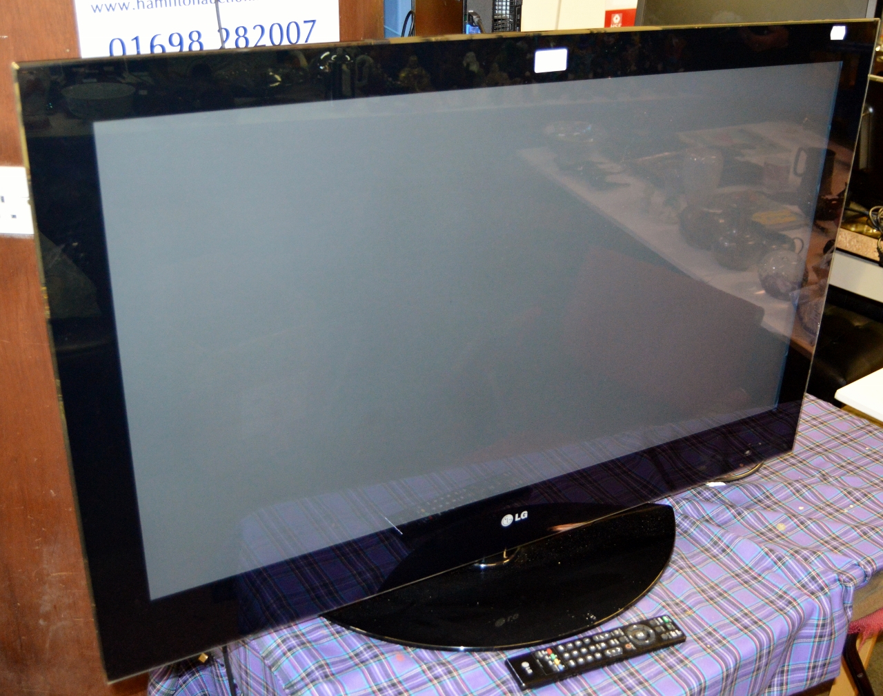 LG 42" HD READY PLASMA TV WITH STAND