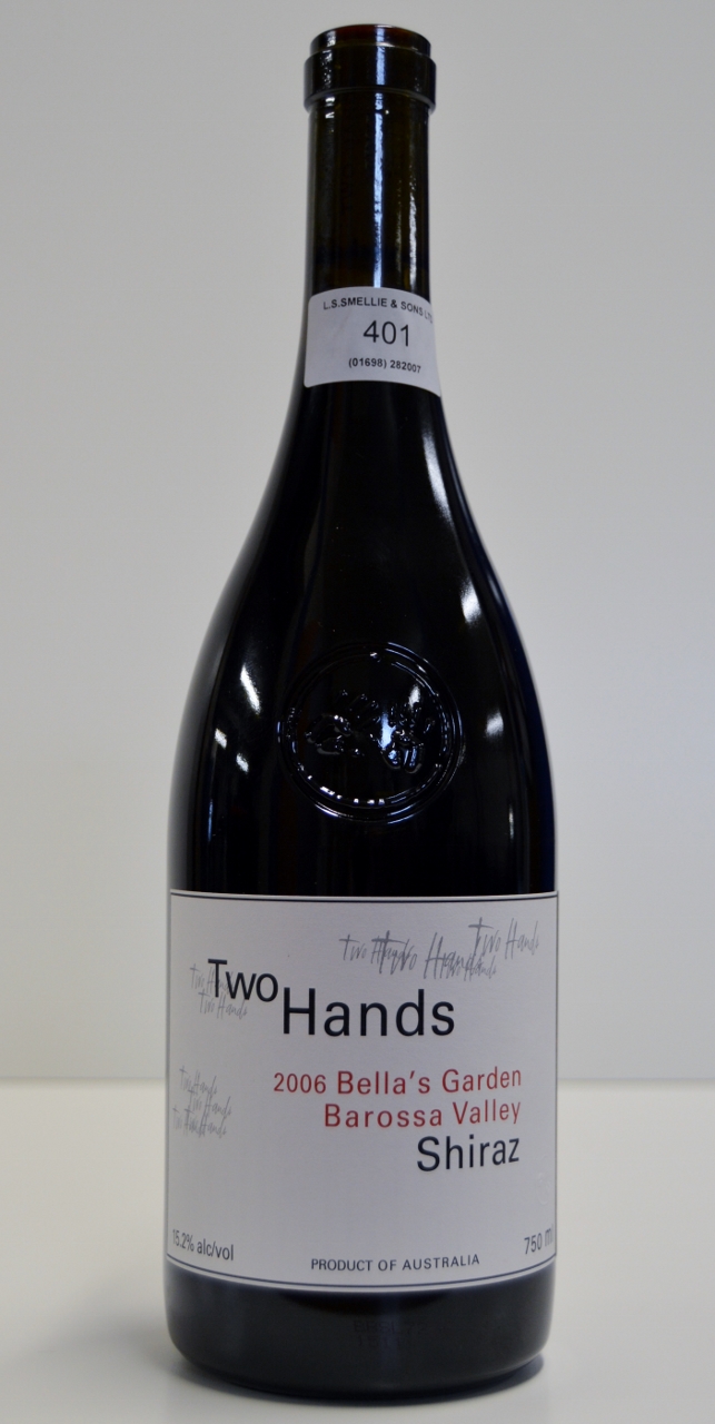 CASE OF 6 X TWO HANDS 2006 BELLA'S GARDEN BAROSSA VALLEY AUSTRALIAN SHIRAZ - EACH BOTTLE = 750ML,