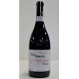 CASE OF 6 X TWO HANDS 2006 BELLA'S GARDEN BAROSSA VALLEY AUSTRALIAN SHIRAZ - EACH BOTTLE = 750ML,