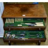 OAK 2 DRAWER CUTLERY TABLE WITH QUANTITY CUTLERY THERE IN