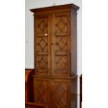 OAK 4 DOOR CUPBOARD