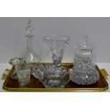 TRAY CONTAINING ASSORTED CUT CRYSTAL & GLASS WARE, LIDDED JAR, DECANTER WITH STOPPER, WATER JUG ETC