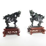 CHINA JADE PAIR OF HORSES ON WOOD BASE XX CENTURY H CM 14