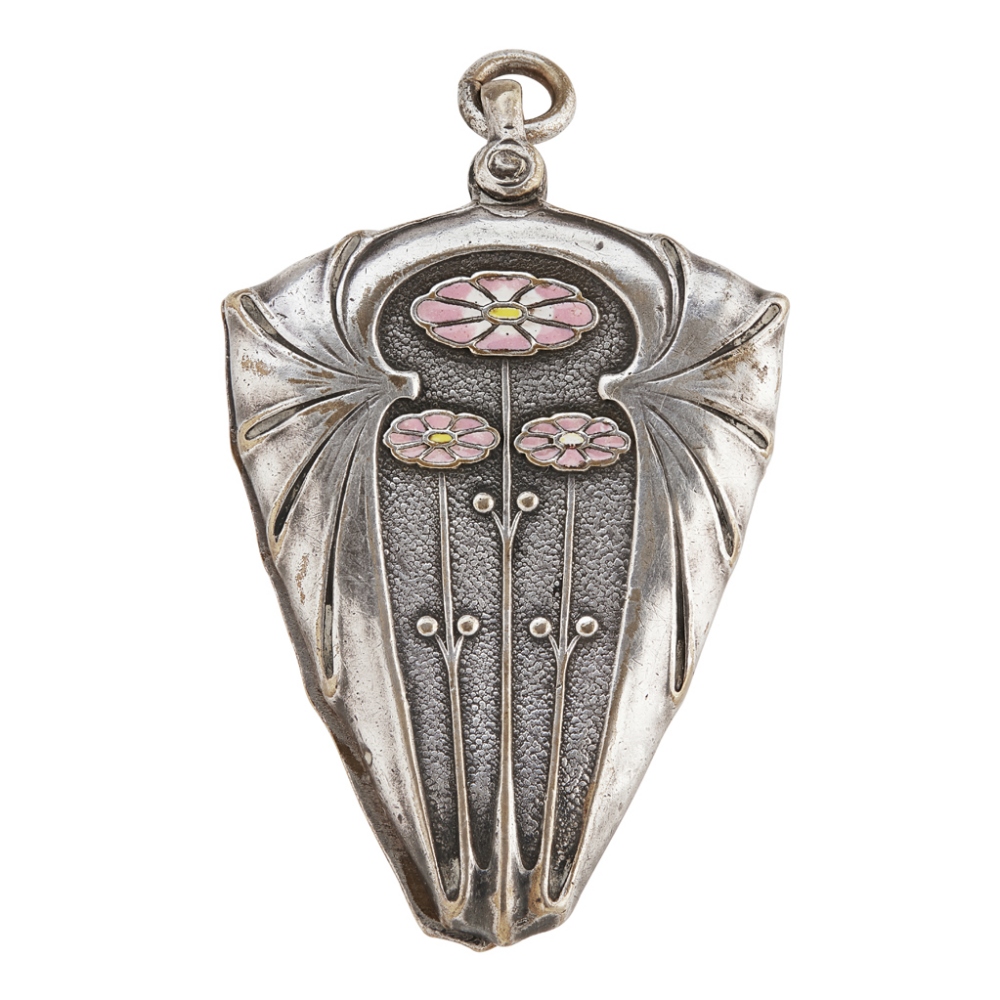 GERMAN SCHOOL ART NOUVEAU WHITE METAL AND ENAMEL MIRROR PENDANT, CIRCA 1900 of tapered outline, with