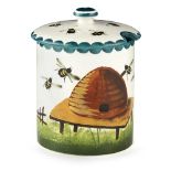 A WEMYSS WARE PRESERVE JAR & COVER 'BEES AND HIVE' PATTERN, EARLY 20TH CENTURY painted and impressed