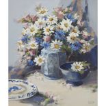 [§] ETHEL WALKER (SCOTTISH B.1941) STILL LIFE WITH DAISIES Signed, oil on canvasboard 48cm x 40cm (