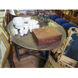 An oak gateleg table, the oval top with carved border on bobbin turned legs, base probably 18th