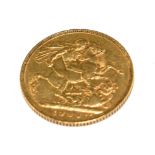 An old head Victorian gold sovereign 1900