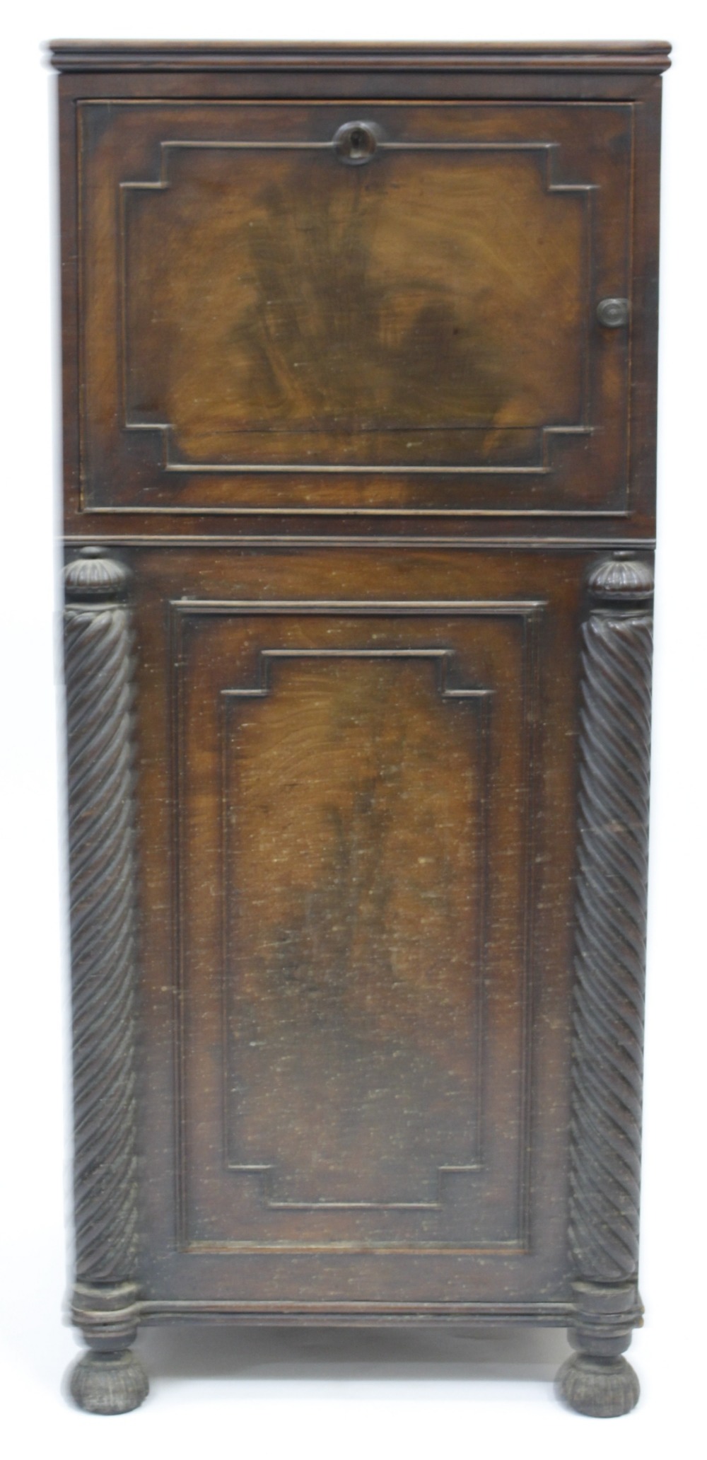AN ANTIQUE MAHOGANY PEDESTAL CUPBOARD with lifting lid and cupboard beneath, flanked by cable