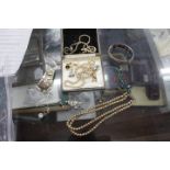 A SELECTION OF COSTUME JEWELLERY to include simulated pearls, a Japanese bracelet, marcasite clip on