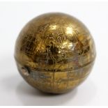 A PYGMALION NOVELTY POWDER COMPACT depicting a globe with mirrored interior