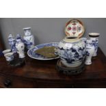 A COLLECTION OF ANTIQUE AND LATER CHINESE BLUE AND WHITE PORCELAIN to include two ginger jars,