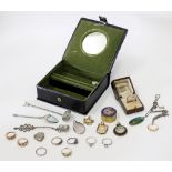 A SMALL JEWELLERY BOX and contents therein including a micro mosaic lidded trinket box, a