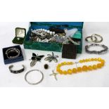 A COLLECTION OF COSTUME JEWELLERY including white metal and beads etc