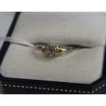 A 18 CARAT WHITE GOLD AND DIAMOND STONE RING size K, overall weight 3.5g approximately