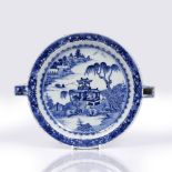 A Chinese export blue and white warming dish early 19th Century decorated with willow design, 28cm