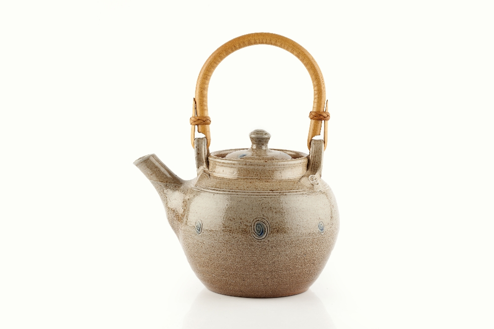 Ray Finch (1914-2012) at Winchcombe Pottery Teapot swirl decoration, cane handle impressed potter'