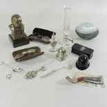A small collection of silver plated items,
