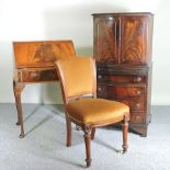 A mahogany bureau on cabriole legs, 69cm,