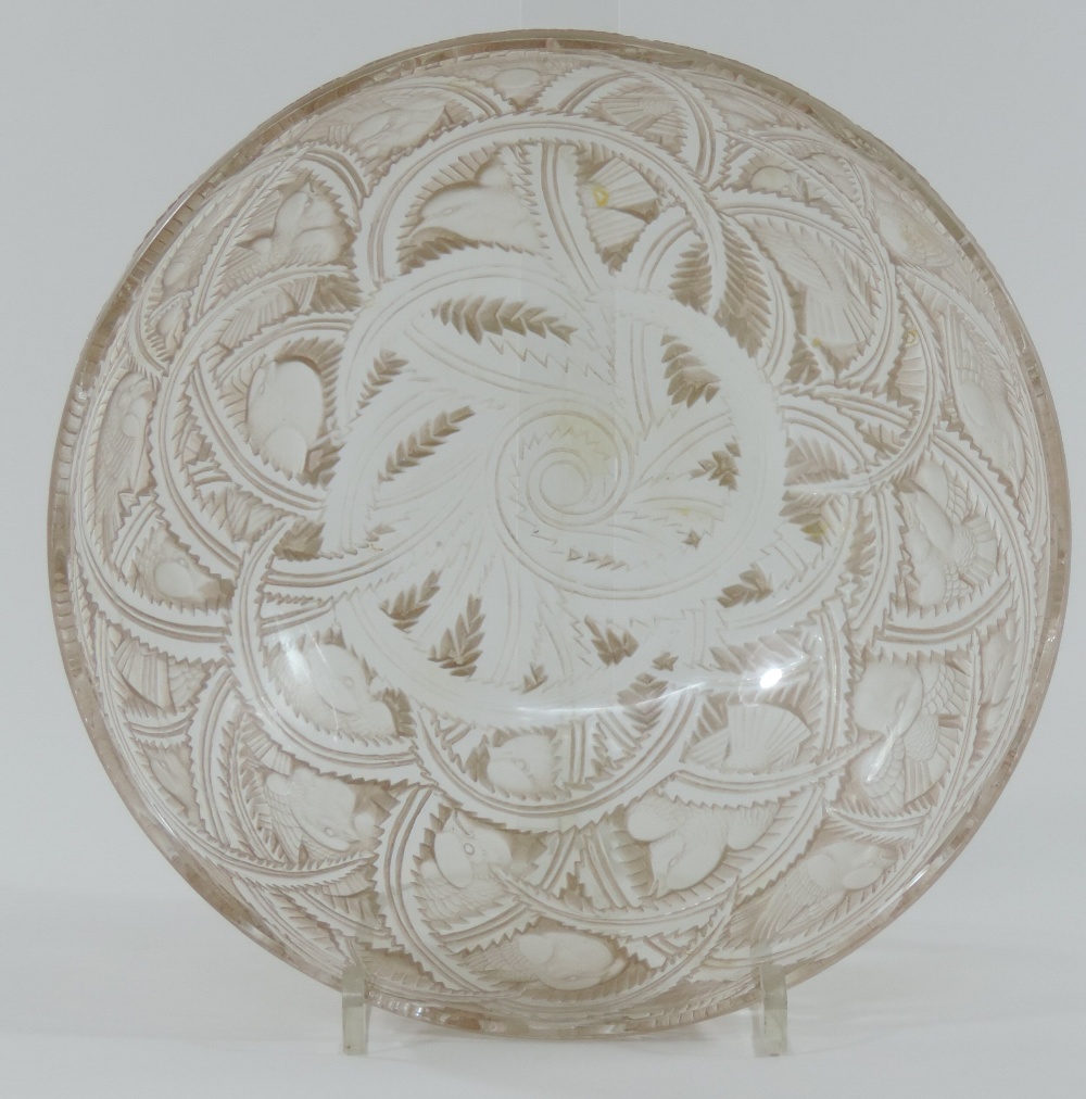 A Lalique frosted glass 'Pinsons' pattern bowl, designed circa 1933, - Image 5 of 9