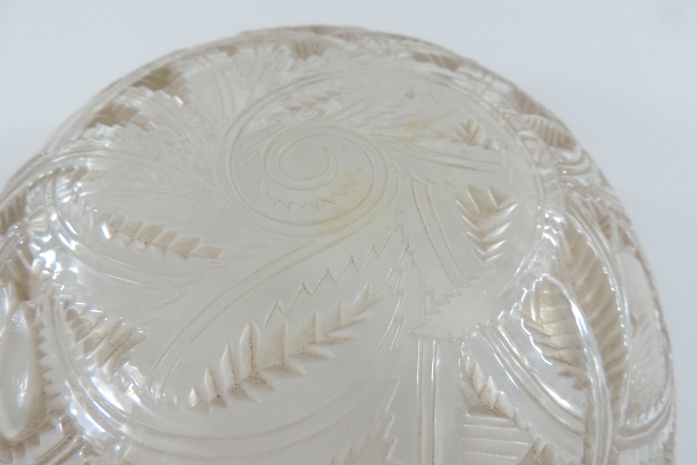 A Lalique frosted glass 'Pinsons' pattern bowl, designed circa 1933, - Image 8 of 9