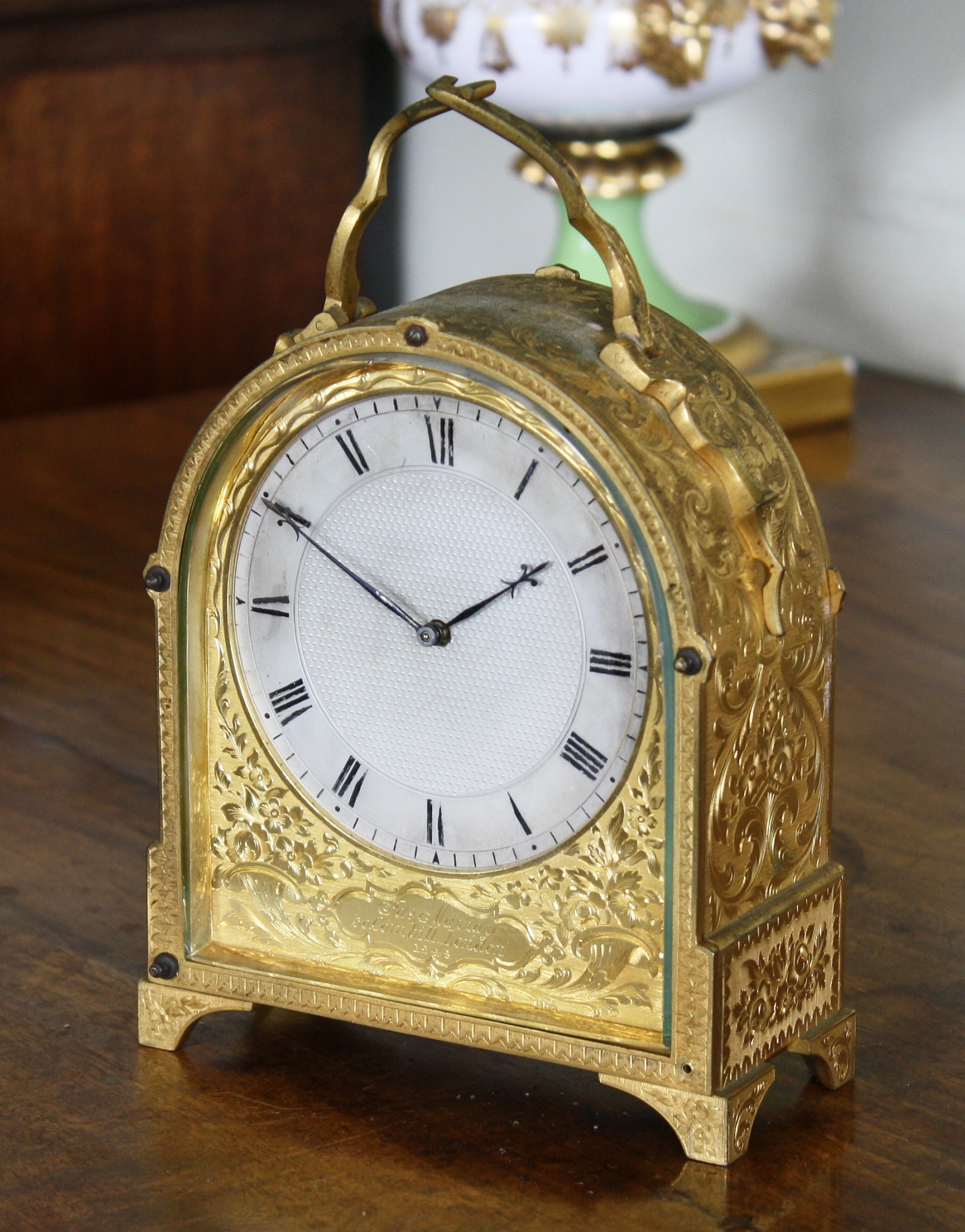 A fine and rare early Victorian engraved gilt brass hump-back carriage clock by James Murray of - Image 7 of 7