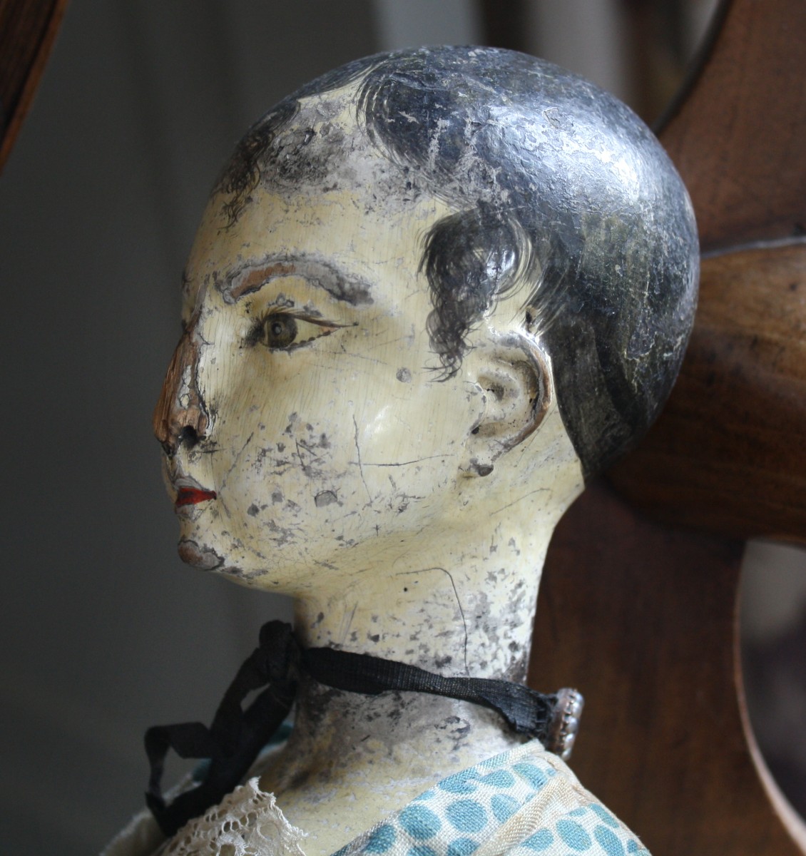 An early 19th century carved wooden doll, probably Continental, the well carved head with painted - Image 11 of 16