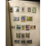 IRAQ STAMPS : 1919 to 1971 mint & used collection on printed Minkus album pages with hingeless