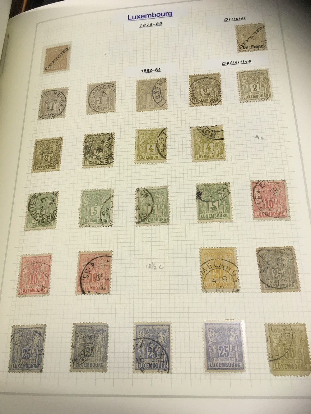 STAMPS : World accumulation in two boxes, - Image 4 of 5