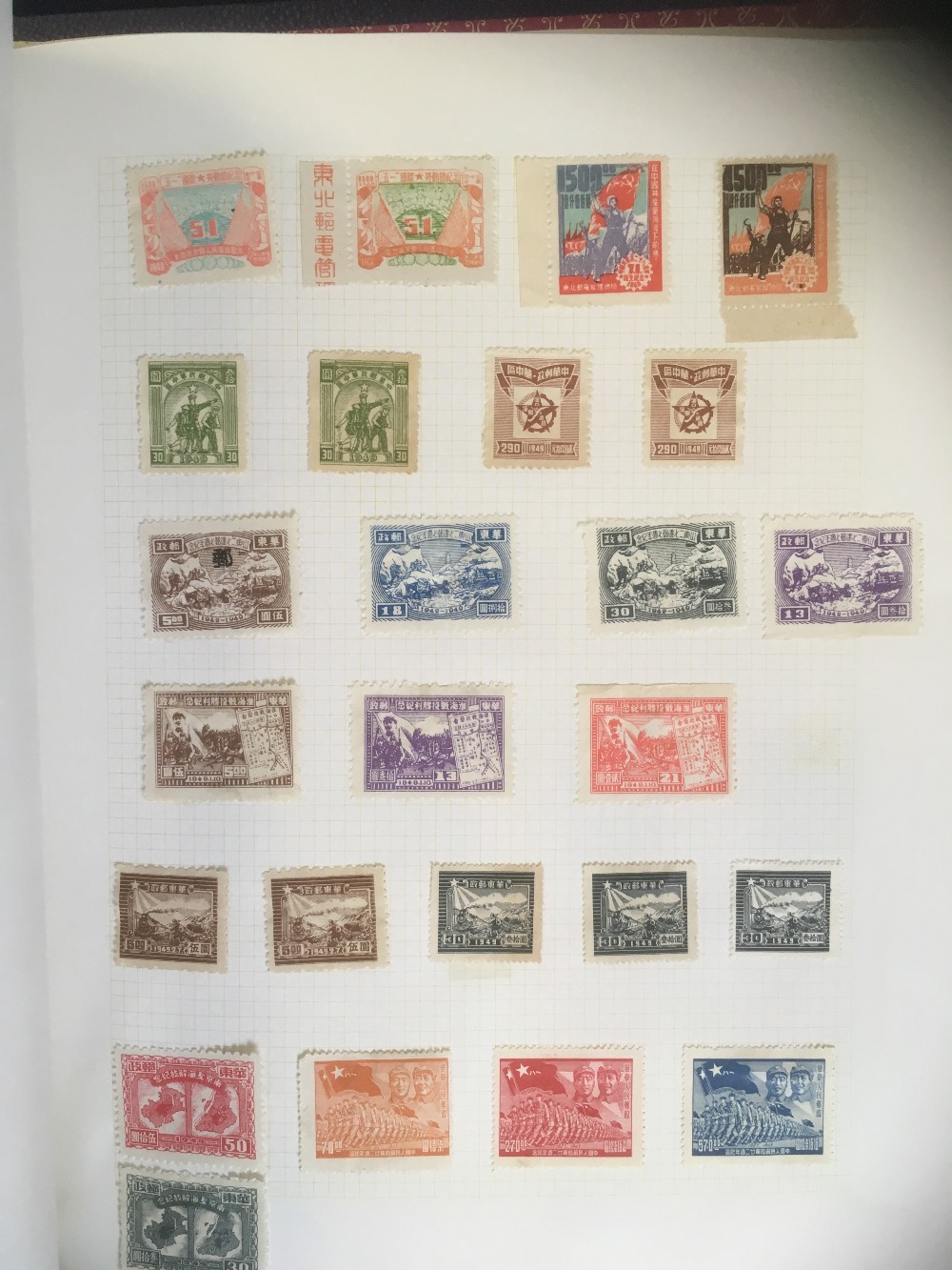 STAMPS : Three springback albums of World stamps, including a small amount of China. - Image 8 of 8