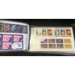 FRANCE STAMPS : 1975 - 2007 booklets including charity and Red Cross (103 booklets) STC £1890