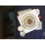 COINS : Accumulation of modern coins many in display boxes including Silver proofs,