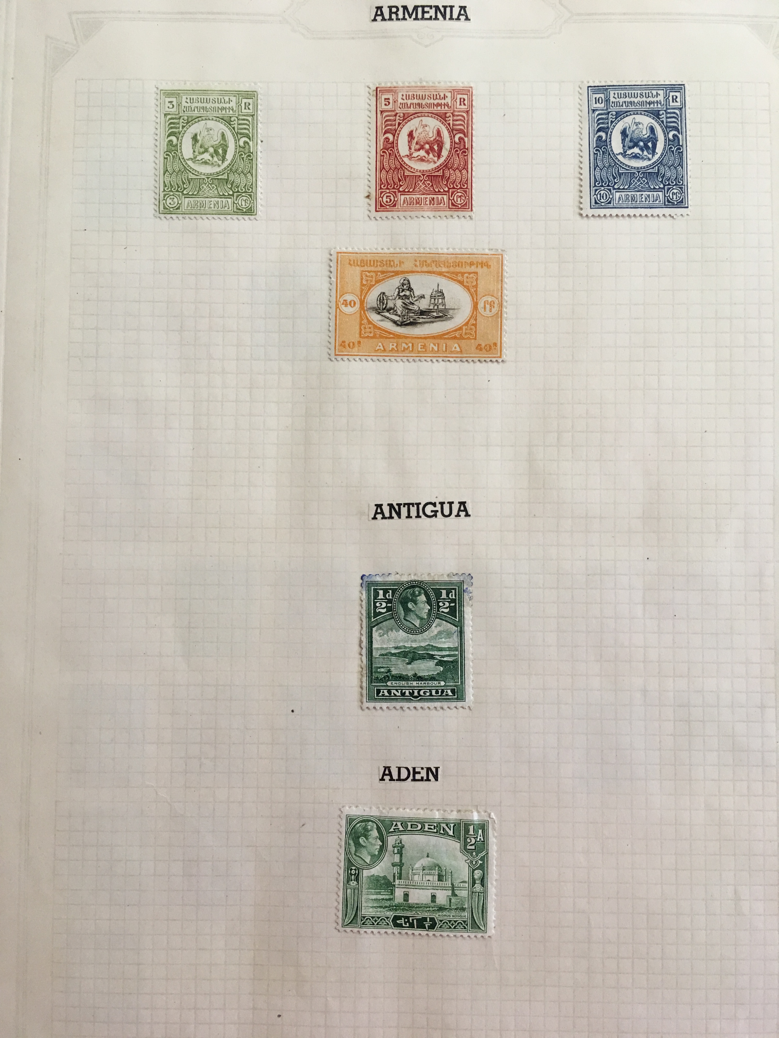 Mixed World stamps in Avon album, Australia Roos to 2/- used, early Egypt, - Image 2 of 8