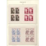 FRANCE STAMPS : 1956-89 Red Cross bookle