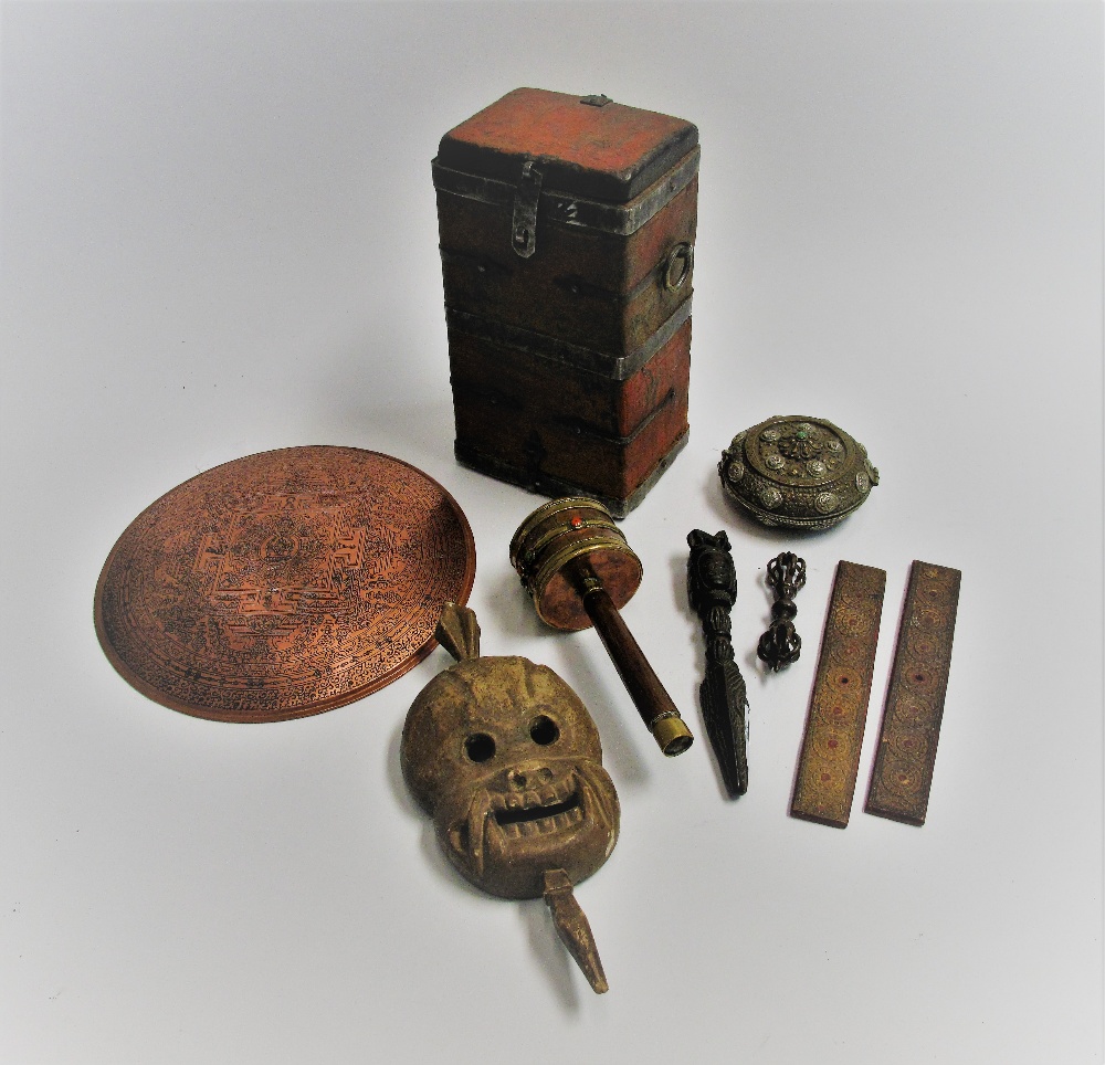 A MISCELLANEOUS GROUP OF ITEMS, MOSTLY TIBET, 19TH/20TH CENTURY comprising a brass and silver