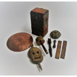 A MISCELLANEOUS GROUP OF ITEMS, MOSTLY TIBET, 19TH/20TH CENTURY comprising a brass and silver