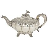 ˜A VICTORIAN SILVER TEAPOT, EDWARD JOSEPH OVERSTRIKING ROBERT HARPER, LONDON, 1863 compressed