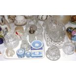 A selection of cut and other glassware, trinket ware, etc.