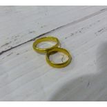 Two 22 carat wedding rings, 8.8 gm