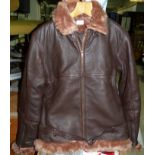 A gent's modern flying jacket in brown leather, size M, 38"-40" chest