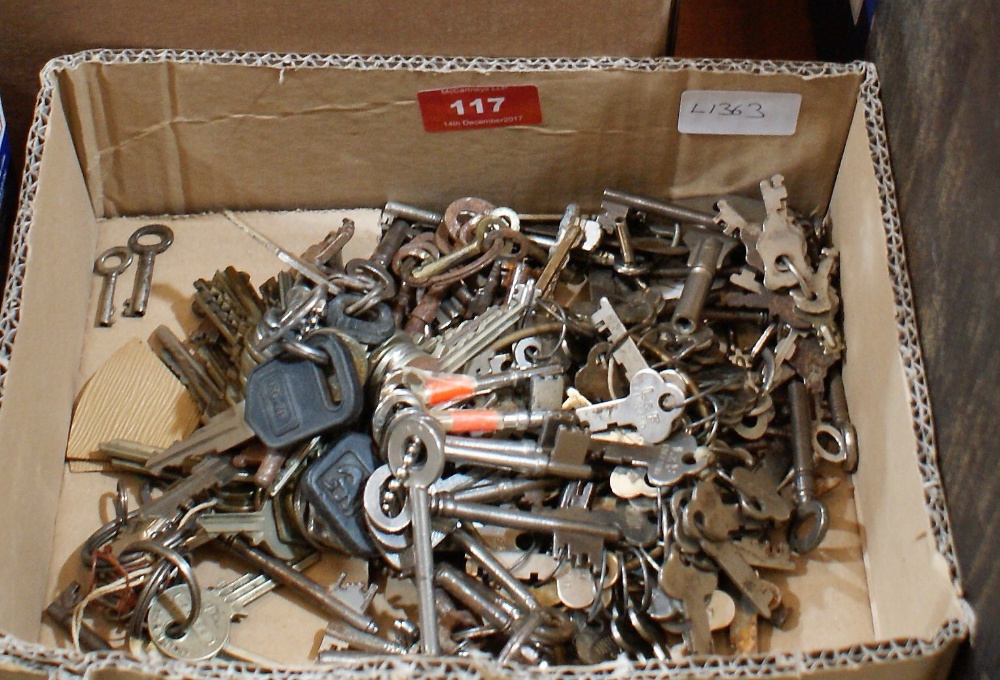 A box of sundry keys