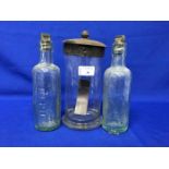 LOT OF COLLECTABLES to comprise early 20th century glass bottles, stoneware jars,