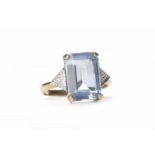 BLUE GEM SET DRESS RING the rectangular blue gem 13.3x9.