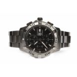 GENTLEMAN'S TAG HEUER AQUARACER AUTOMATIC STAINLESS STEEL WRIST WATCH the round black dial with