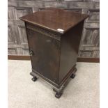 EARLY 20TH CENTURY MAHOGANY BEDROOM SUITE comprising a double door wardrobe with central cupboard