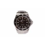 GENTLEMAN'S ROLEX OYSTER PERPETUAL SUBMARINER AUTOMATIC STAINLESS STEEL WRIST WATCH the round black