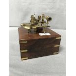 SMALL REPRODUCTION SEXTANT in case
