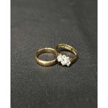 18CT GOLD WEDDING BAND AND ENGAGEMENT RING (2)