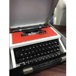 VINTAGE 1960S MANUAL TYPEWRITER BY READER'S DIGEST